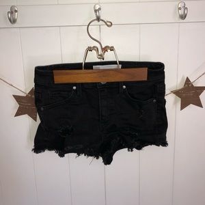 ⭐️ Black Tillys shorts size 0 ⭐️
